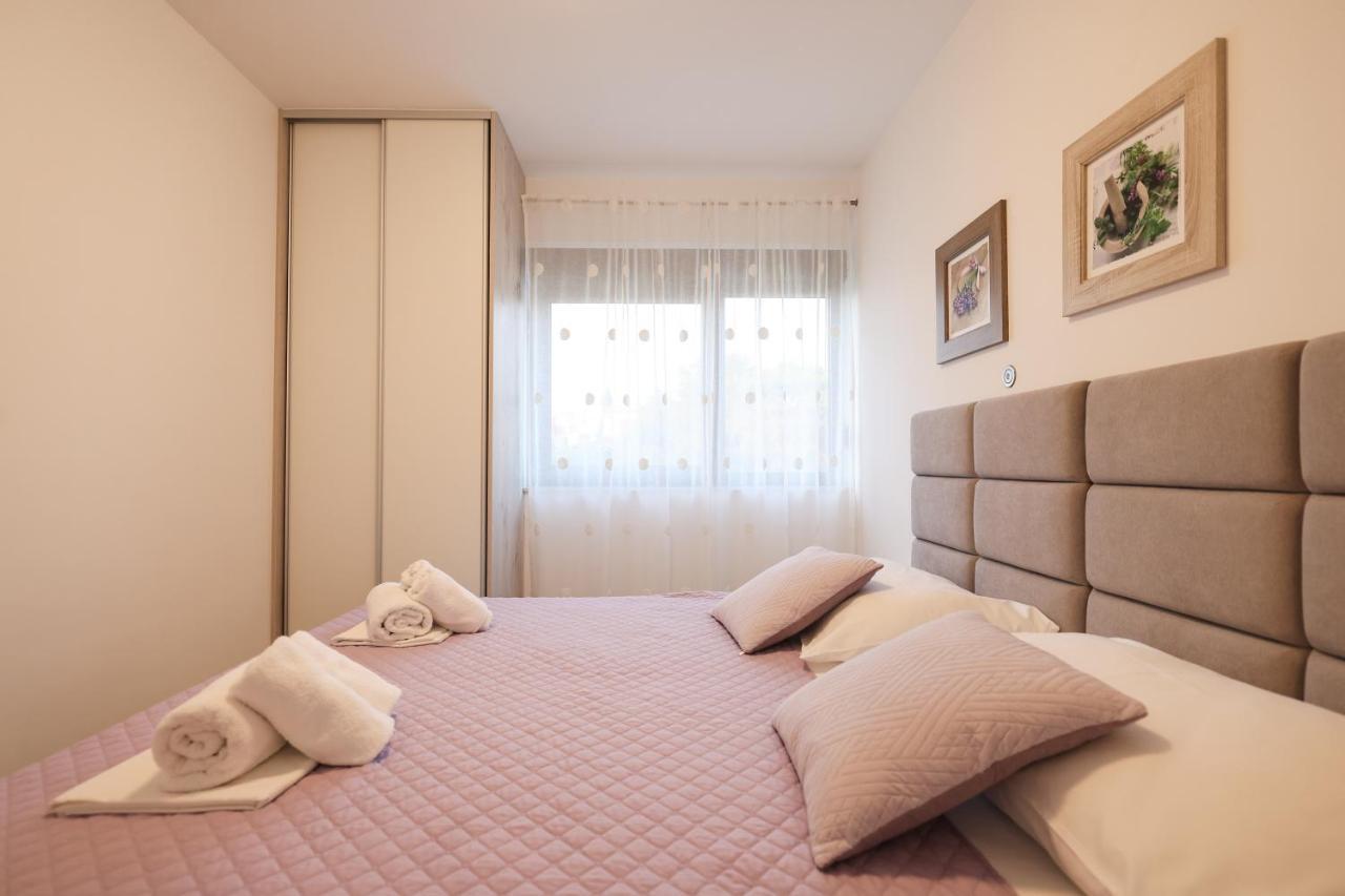 Apartmani Mato 1 Задар Экстерьер фото